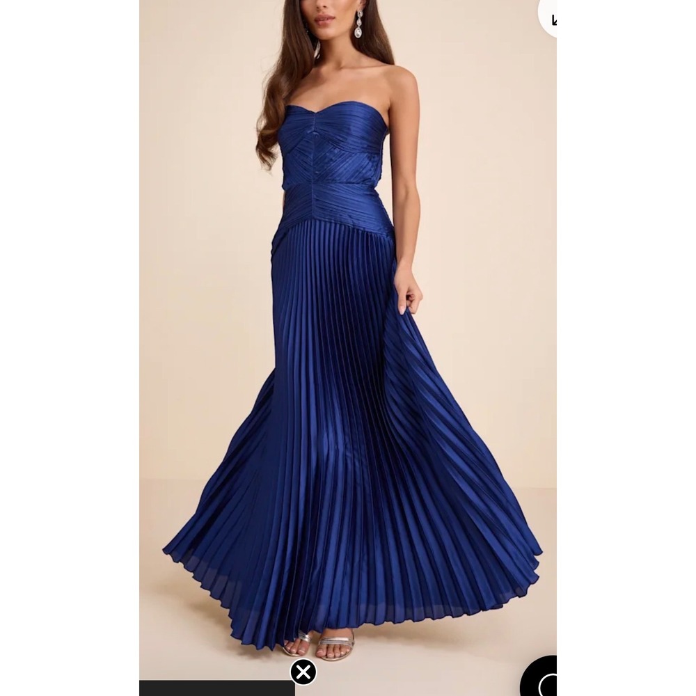 NWT Lulus Elkay Navy Blue Pleated Satin Drop Waist Maxi Dress Size M